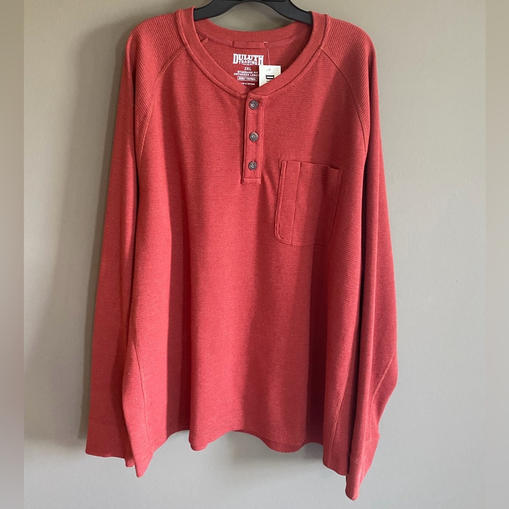 Duluth Trading Co Men's Coral Red Henley Long Sleeve Pocket Tee